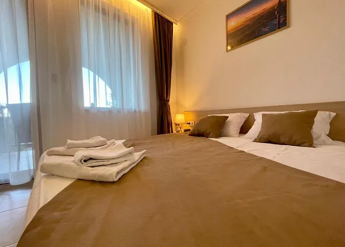 Gs - The Grand Monastery Апартамент *